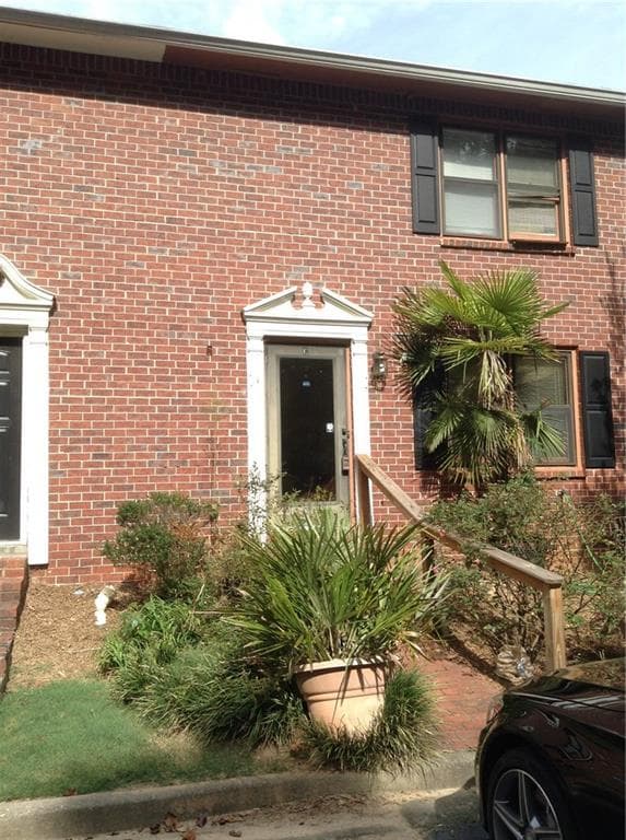 2160 Kings Gate Circle C, Snellville, GA 30078 — most recent listing photo