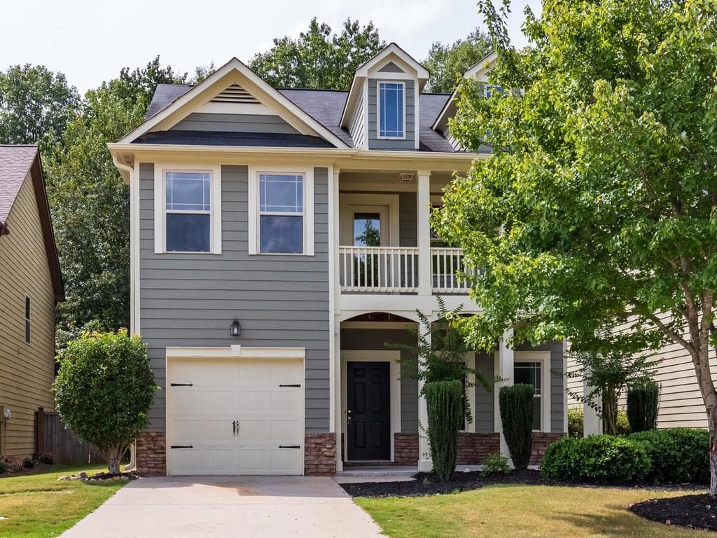 4 bedroom, 2,158 sq ft single family residence sold at 7070 SILK TREE Pointe, Braselton, GA 30517