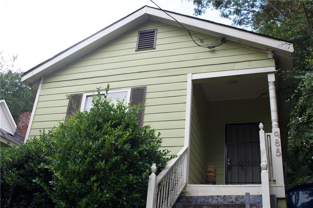 2 bedroom, 1,174 sq ft single family residence sold at 985 Martin Street, Atlanta, GA 30315