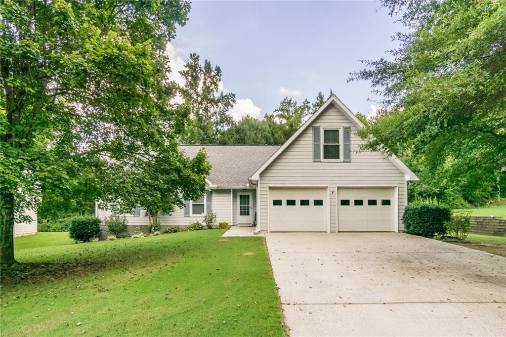 4 bedroom single family residence sold at 2566 Abbotts Glen Drive, Acworth, GA 30101