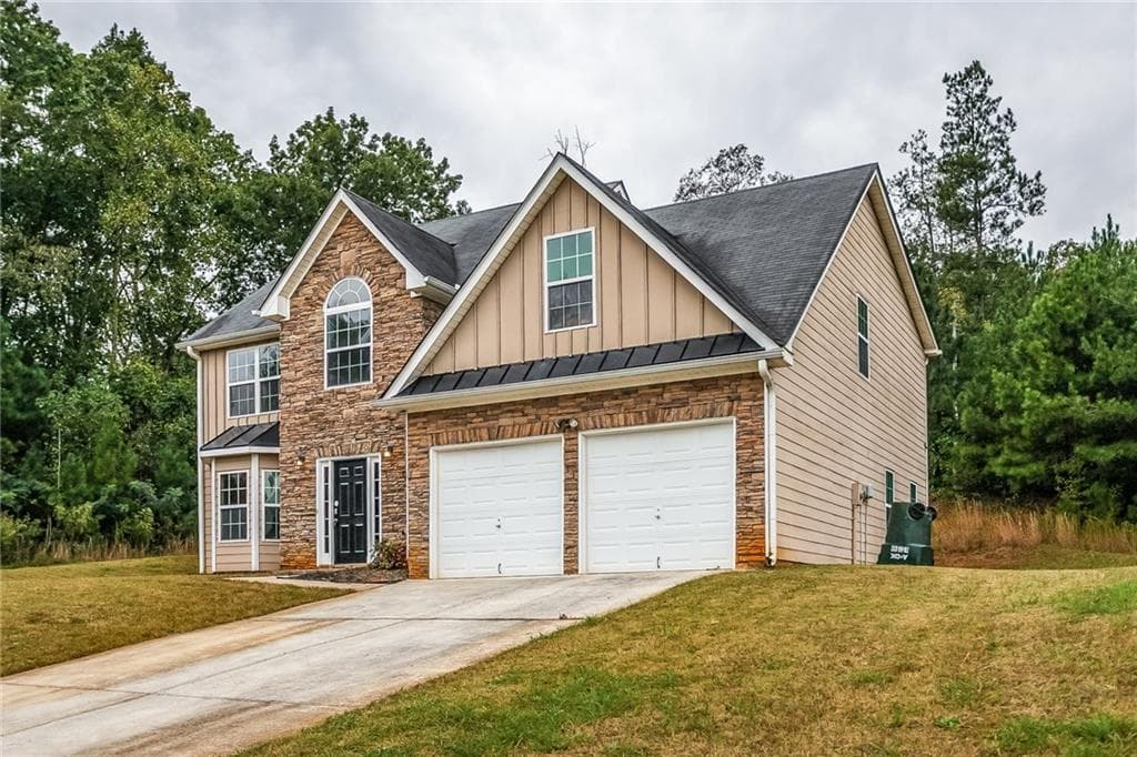 4 bedroom, 2,810 sq ft single family residence sold at 5351 Caitlin Lane, Douglasville, GA 30135