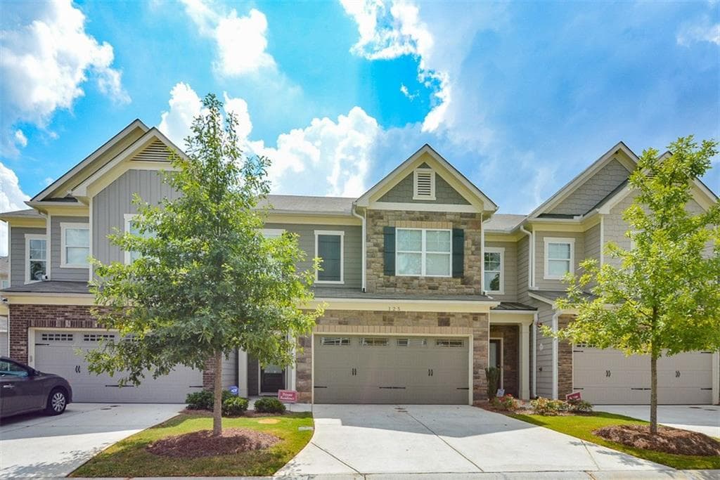 125 Davina Drive, Smyrna, GA 30082 — most recent listing photo