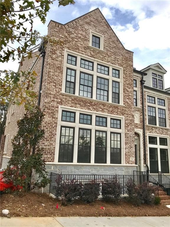 3 bedroom, 3,375 sq ft townhouse sold at 239 Devin Place 36, Atlanta, GA 30305