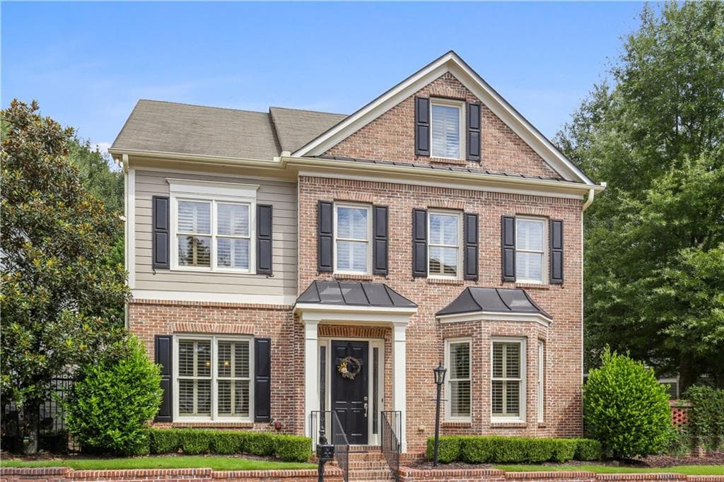 4 bedroom, 2,756 sq ft single family residence sold at 530 Kendemere Pointe, Roswell, GA 30075