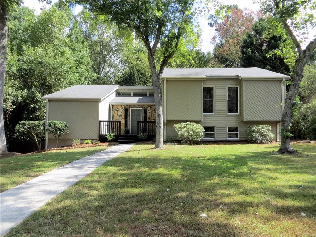 2452 Lorrie Drive, Marietta, GA 30066 — most recent listing photo