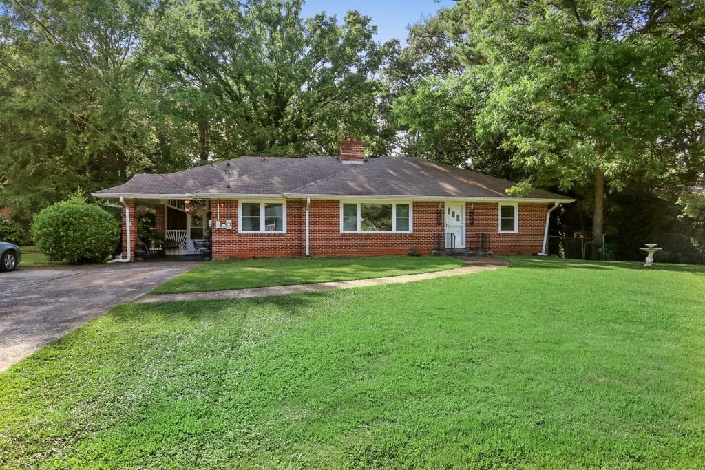 5 bedroom, 3,001 sq ft single family residence sold at 1105 Bouldercrest Drive, Atlanta, GA 30316