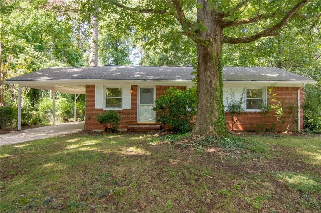 3 bedroom, 1,075 sq ft single family residence sold at 1020 Verdi Way, Clarkston, GA 30021