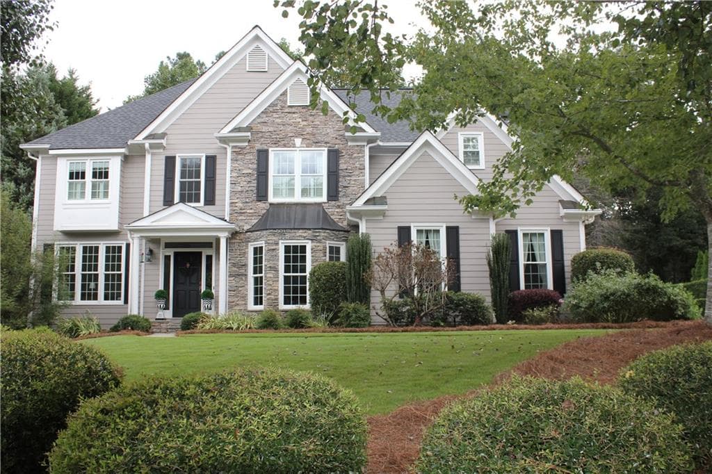 5 bedroom, 2,907 sq ft single family residence sold at 2140 Whittingham Court, Roswell, GA 30075