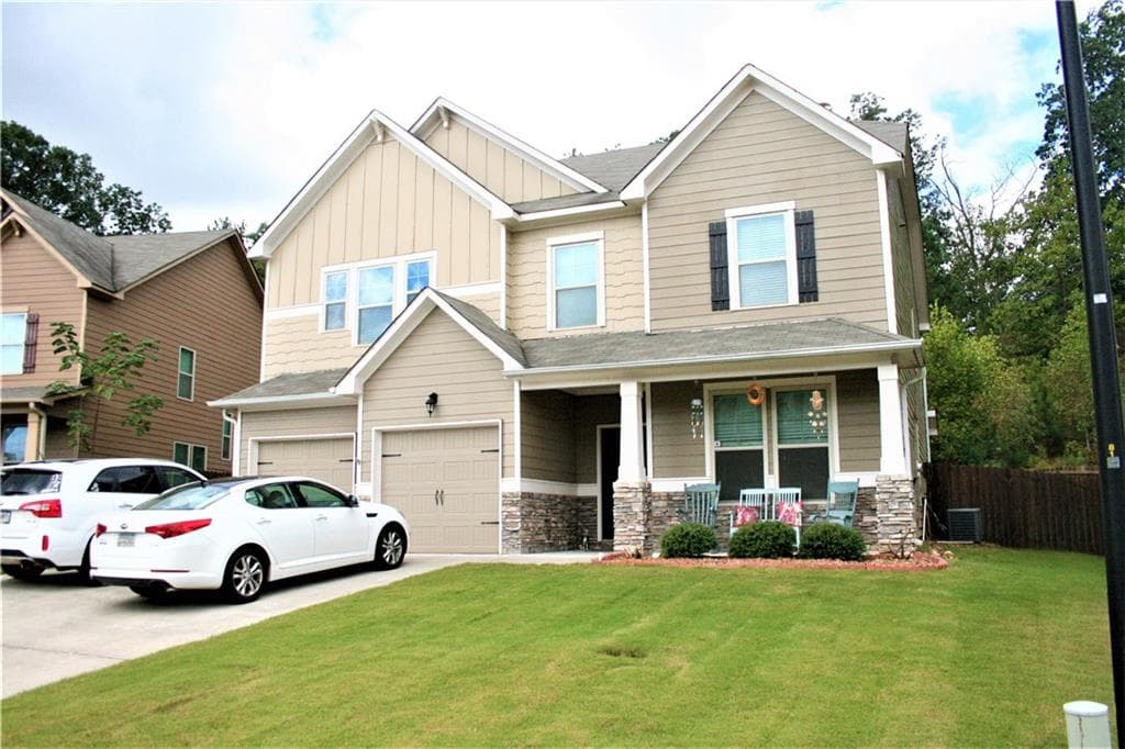 5 bedroom, 3,036 sq ft single family residence sold at 4425 Fourth Rail Lane, Cumming, GA 30040