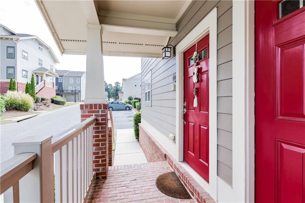 2 bedroom, 1,510 sq ft townhouse sold at 1361 Shackleford Drive, Atlanta, GA 30316