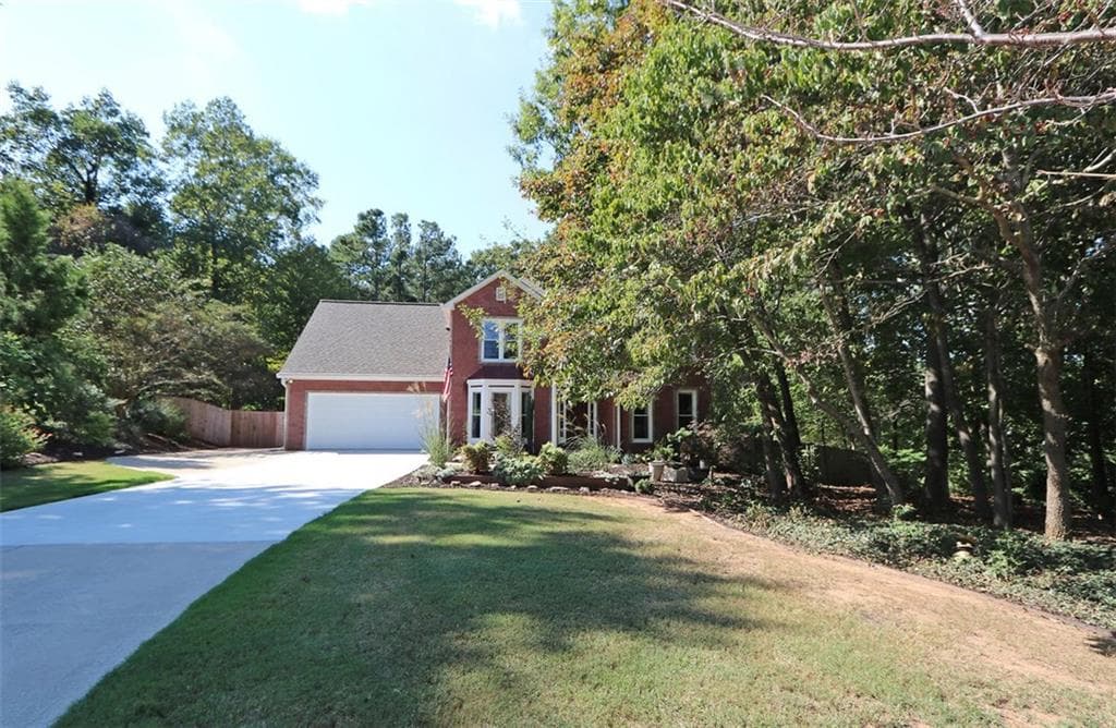 4 bedroom, 3,580 sq ft single family residence sold at 228 North Springs Way, Acworth, GA 30101