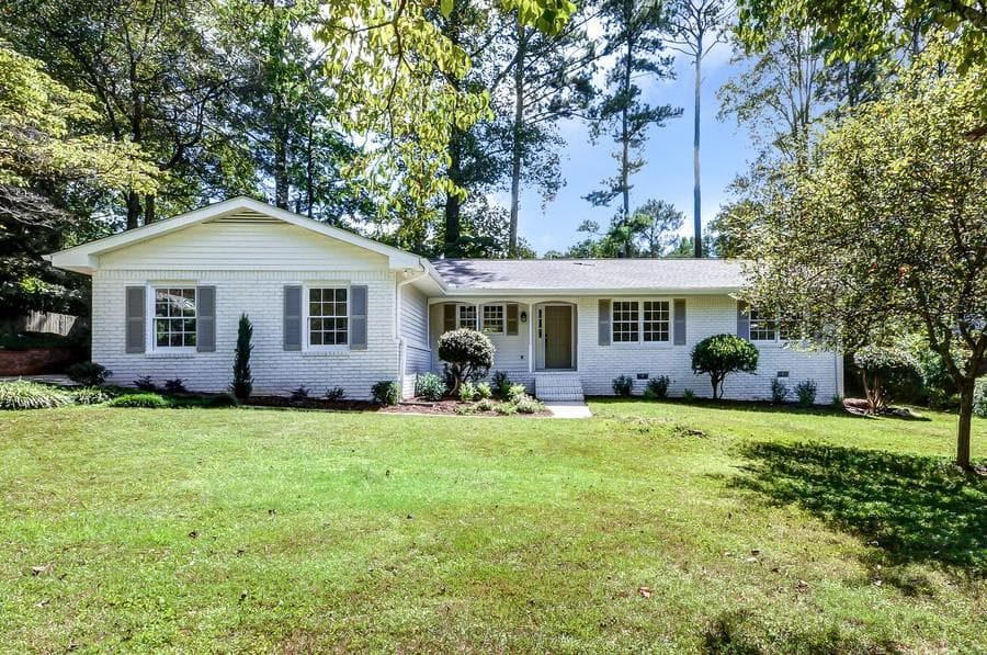 3 bedroom, 1,750 sq ft single family residence sold at 2794 Staunton Drive, Marietta, GA 30067