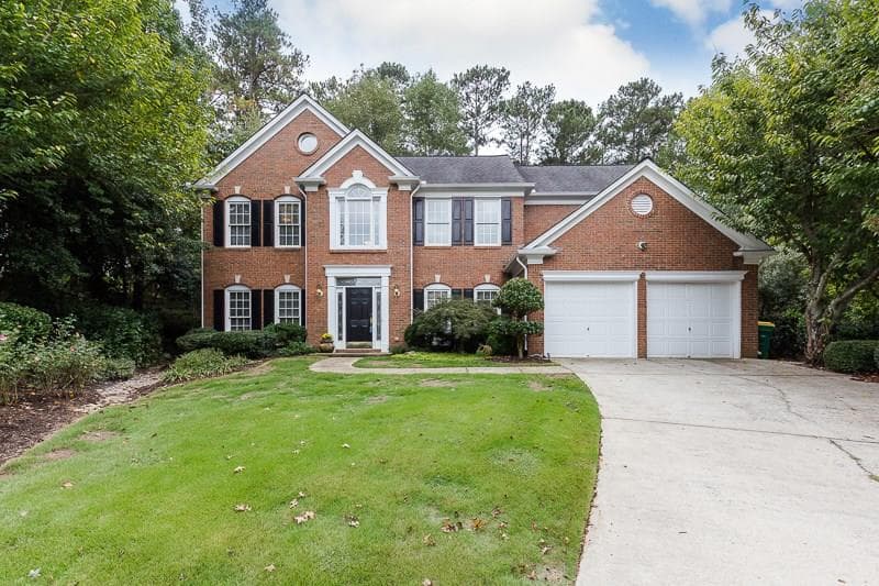 4 bedroom, 3,115 sq ft single family residence sold at 390 Eastcote Drive, Atlanta, GA 30350