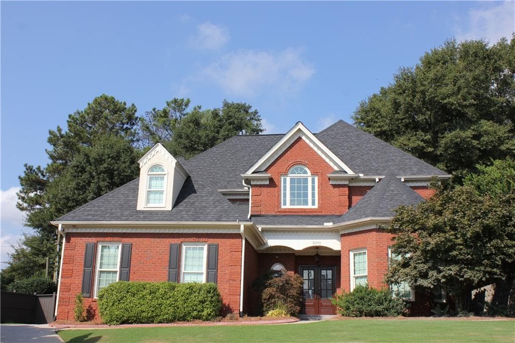 1005 Cresta Court, Roswell, GA 30075 — most recent listing photo