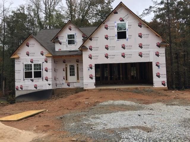 4 bedroom, 2,600 sq ft single family residence sold at 350 Paces Drive, Lithia Springs, GA 30122