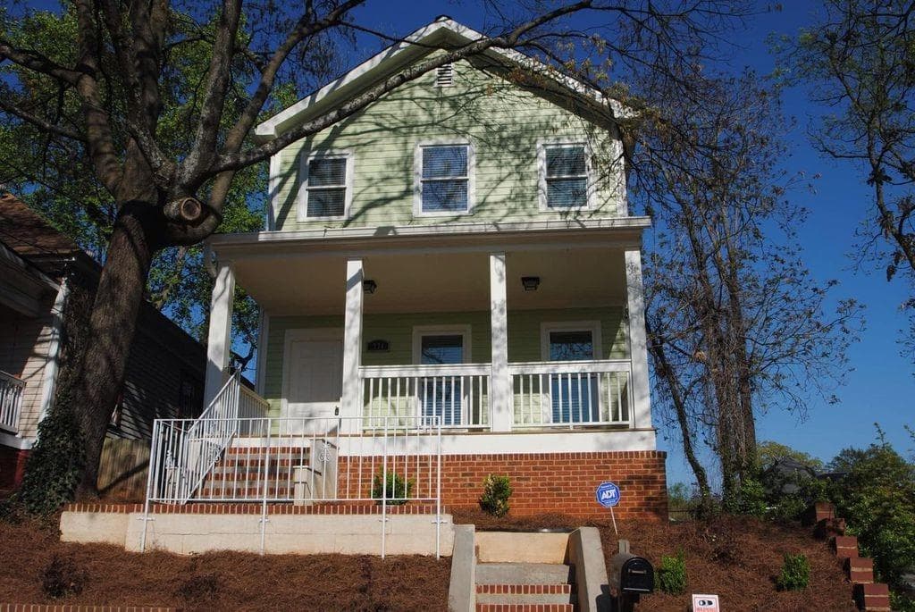 3 bedroom, 1,920 sq ft single family residence sold at 774 Woodson Street, Atlanta, GA 30315