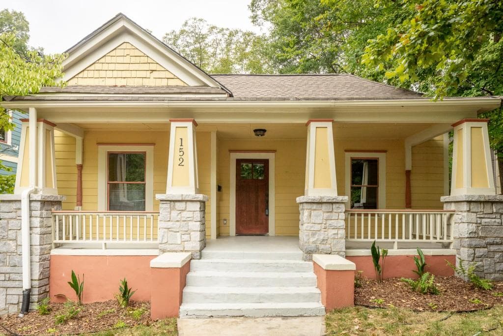3 bedroom, 1,458 sq ft single family residence sold at 152 Flora Avenue, Atlanta, GA 30307