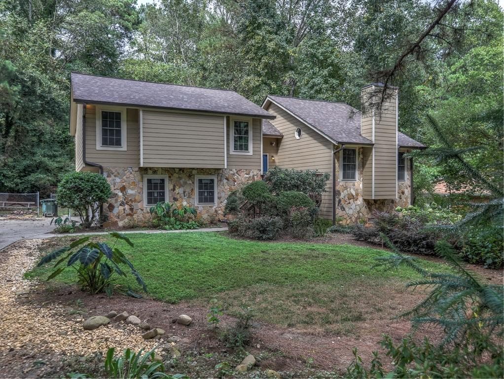 2675 Indian Lake Drive, Marietta, GA 30062 — most recent listing photo