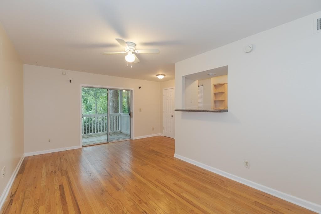 1 bedroom, 627 sq ft condominium sold at 1420 Foxhall Lane 14, Atlanta, GA 30316