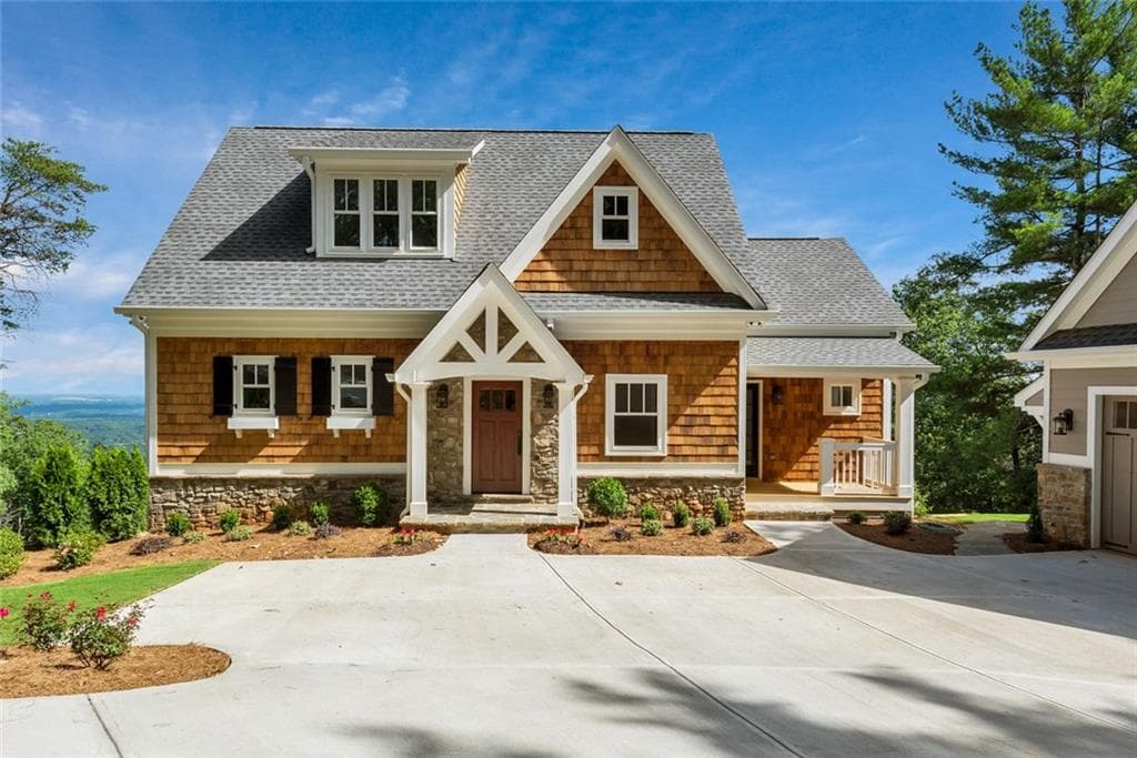 3 bedroom, 2,200 sq ft single family residence sold at 115 Barker Road, Cumming, GA 30040