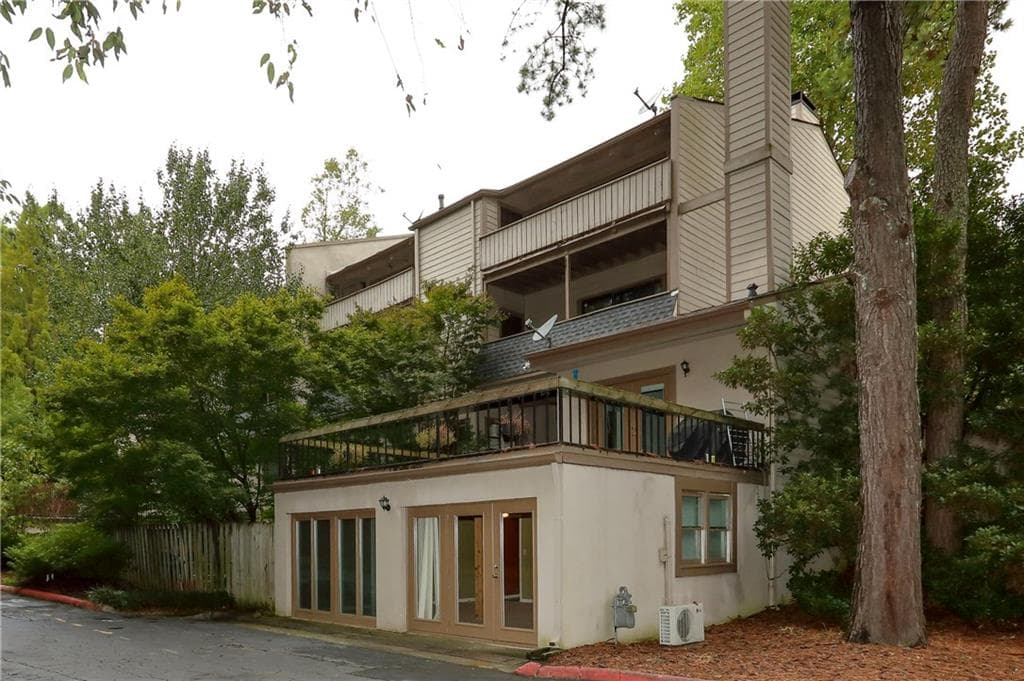 3821 Paces Ferry West, Atlanta, GA 30339 — most recent listing photo