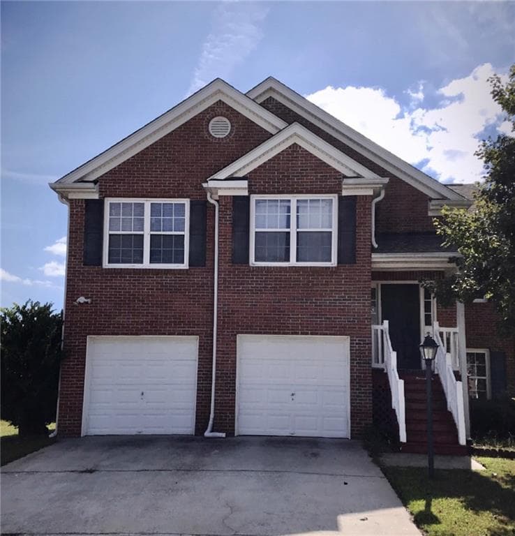 4 bedroom, 2,360 sq ft single family residence sold at 973 Hawthorn Lane, Grayson, GA 30017