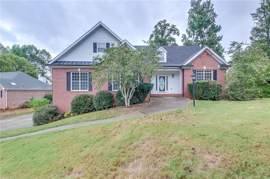 3 bedroom, 2,387 sq ft single family residence sold at 495 Greystone Lane, Douglasville, GA 30134