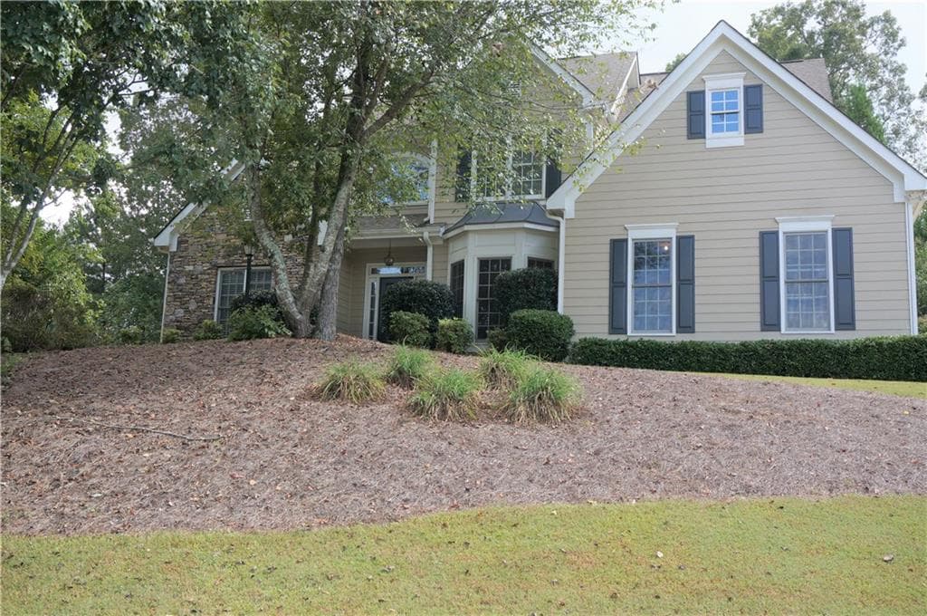595 OLD NICHOLS Trace, Lawrenceville, GA 30043 — most recent listing photo
