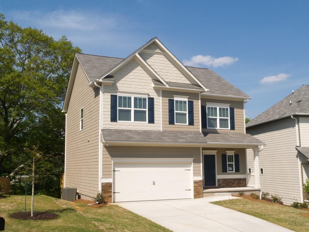 3 bedroom, 1,801 sq ft single family residence sold at 220 Renford Road, Ball Ground, GA 30107