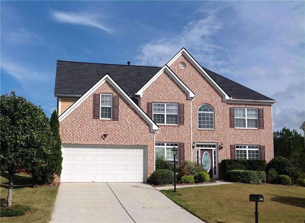 4 bedroom, 3,166 sq ft single family residence sold at 2350 SHADY MAPLE Lane, Loganville, GA 30052