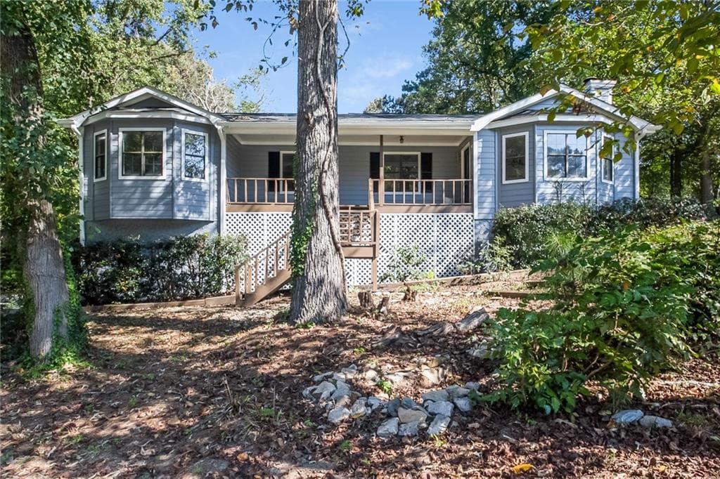 3 bedroom, 2,217 sq ft single family residence sold at 4620 Fox Hollow Court, Douglasville, GA 30135