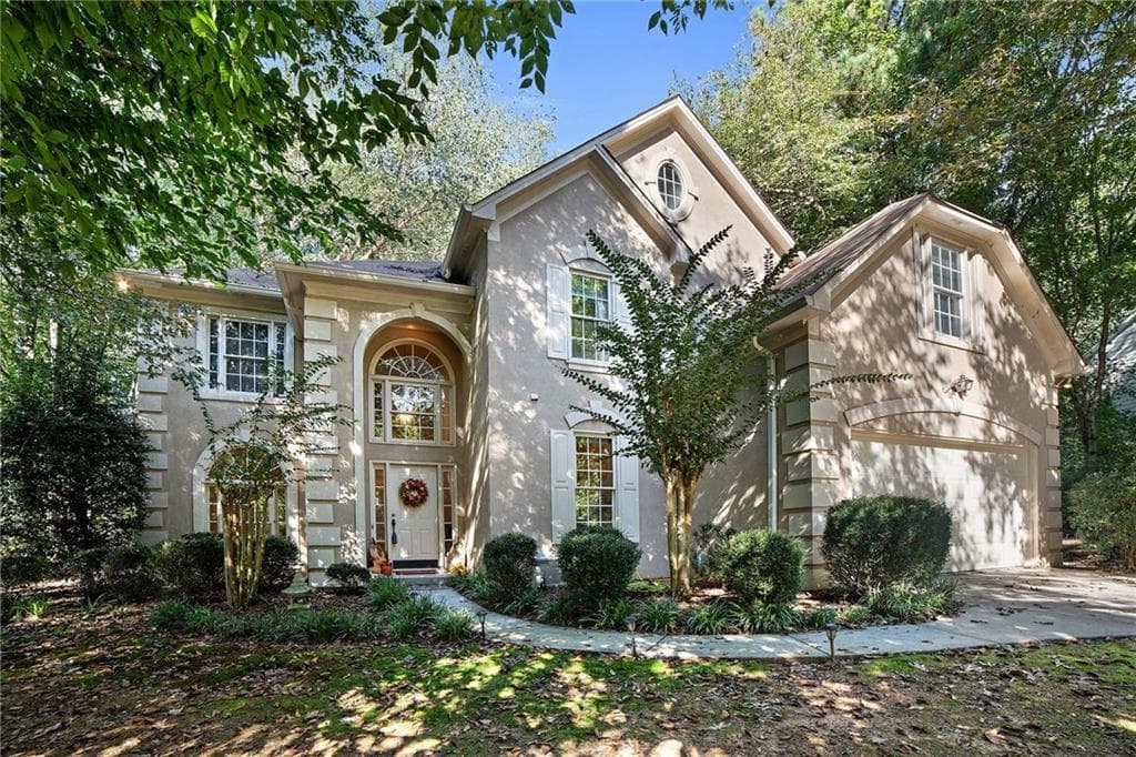 3 bedroom, 2,658 sq ft single family residence sold at 1605 Loblolly Lane, Cumming, GA 30041