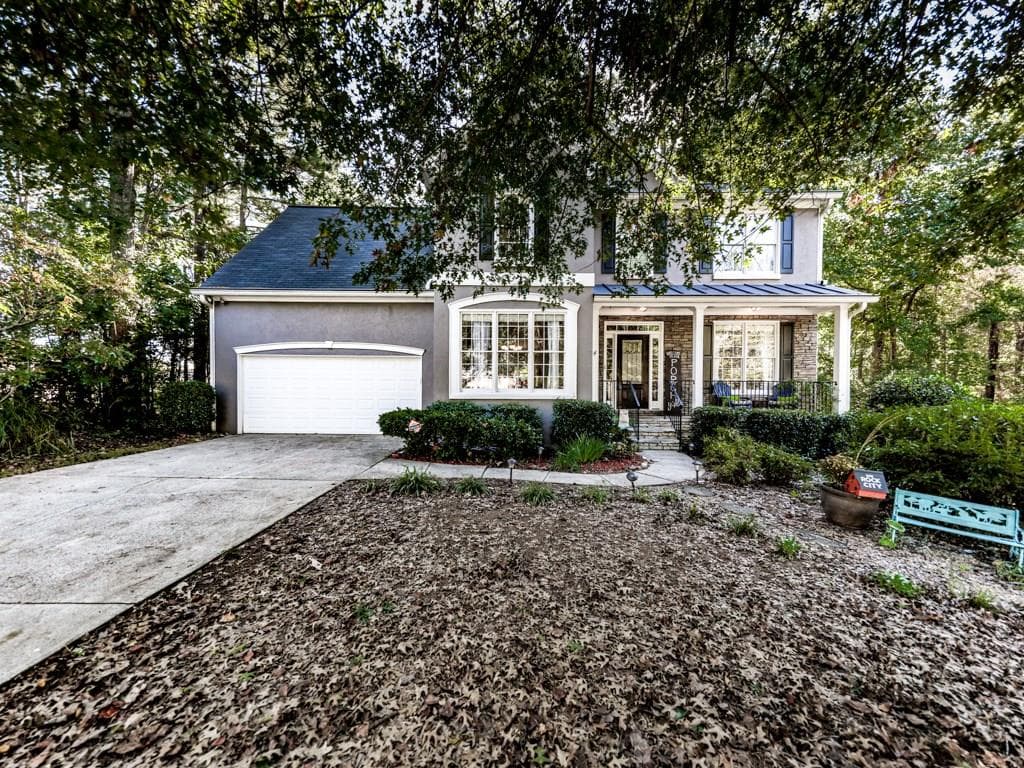 4 bedroom, 2,988 sq ft single family residence sold at 3004 Ashbury Court, Woodstock, GA 30189