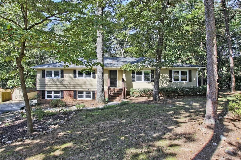 5761 Hillcrest Drive, Acworth, GA 30102 — most recent listing photo