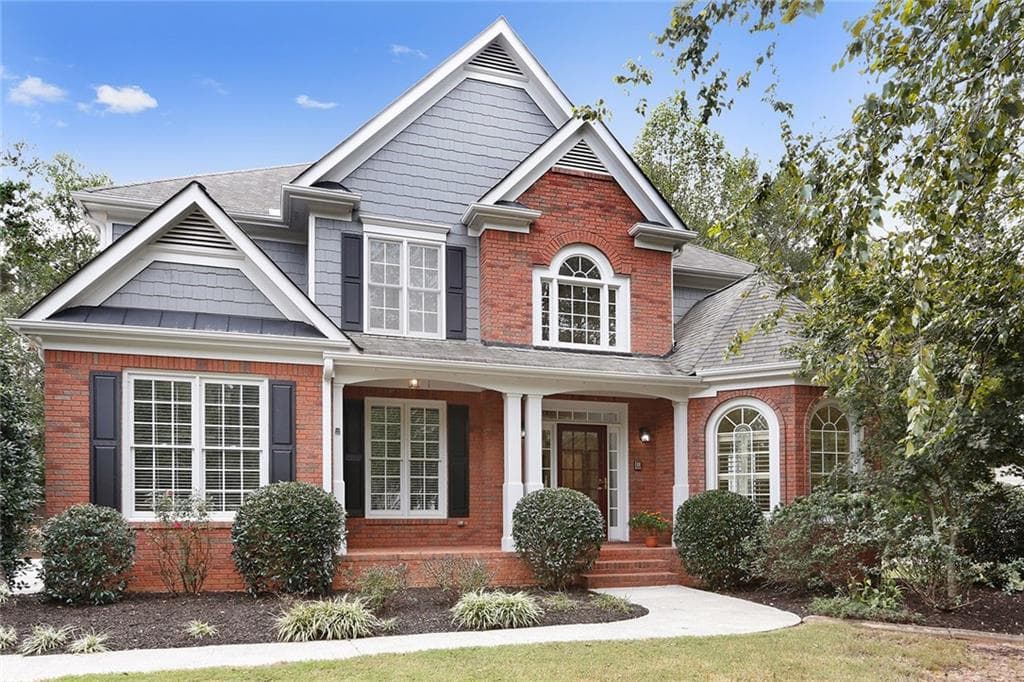 4 bedroom, 2,974 sq ft single family residence sold at 1023 Sugar Pike Way, Canton, GA 30115