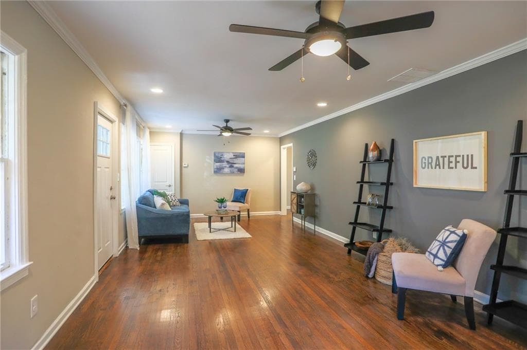 3 bedroom, 1,291 sq ft single family residence sold at 2076 Holly Hill Drive, Decatur, GA 30032