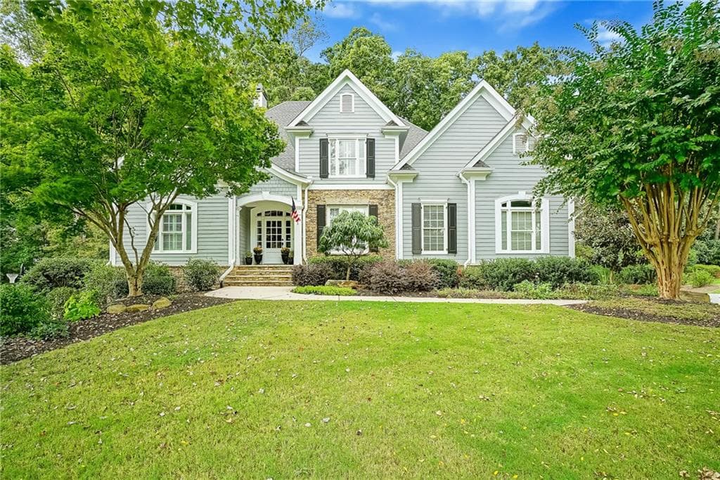 5 bedroom, 5,083 sq ft single family residence sold at 12090 Meadows Lane, Alpharetta, GA 30005
