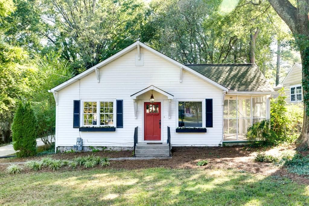 865 Sycamore Drive, Decatur, GA 30030 — most recent listing photo