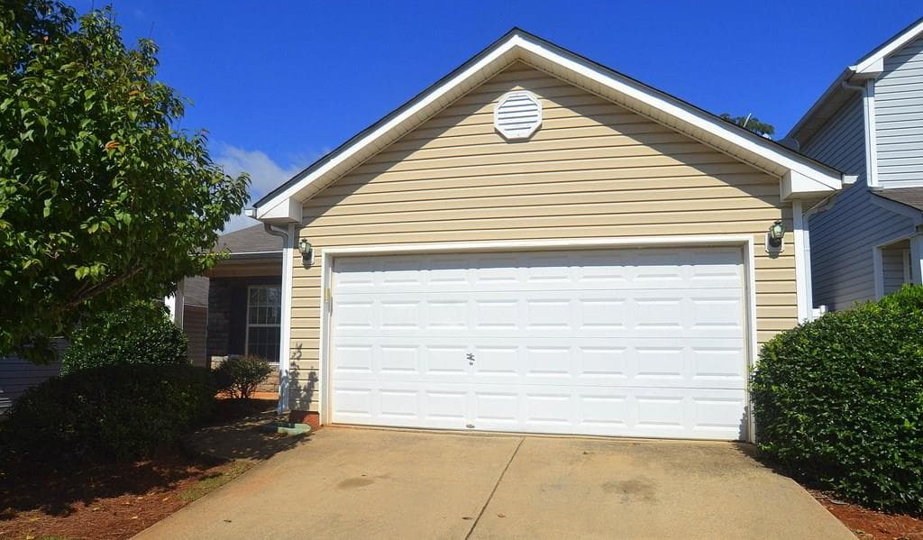 3 bedroom, 1,344 sq ft single family residence sold at 52 Granite Court, Dallas, GA 30132