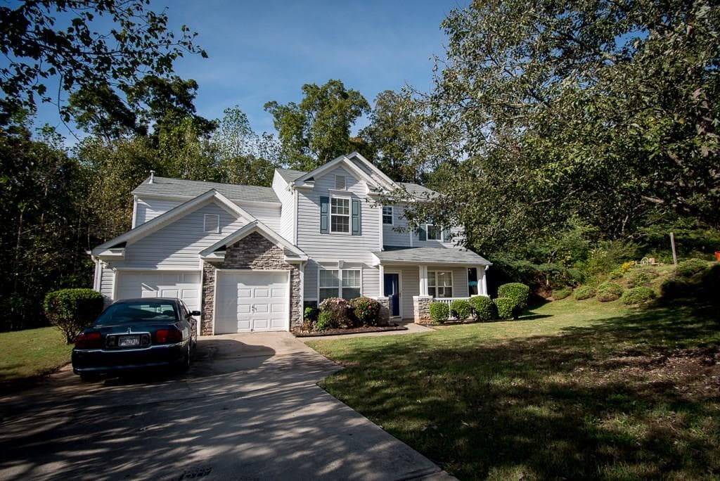 5064 Saddle Creek Circle, Ellenwood, GA 30294 — most recent listing photo