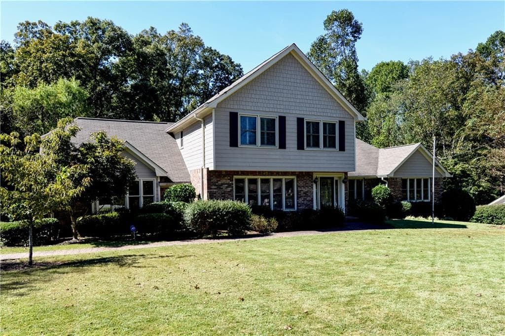 5244 Forest Springs Drive, Dunwoody, GA 30338 — most recent listing photo