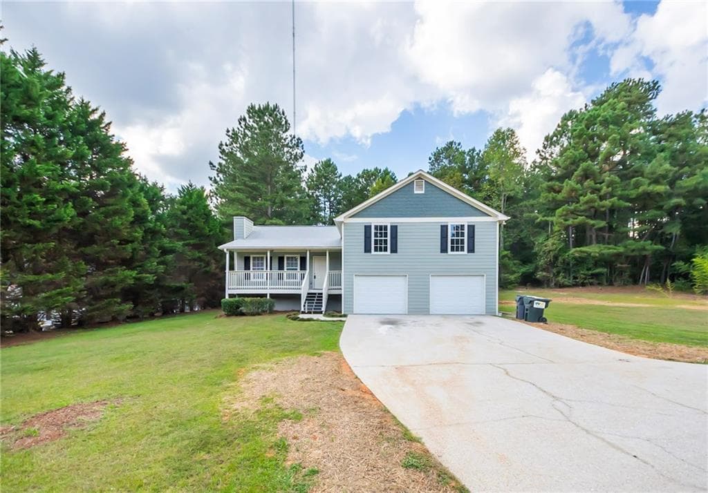 4 bedroom, 1,993 sq ft single family residence sold at 1521 Piney Grove Road, Loganville, GA 30052