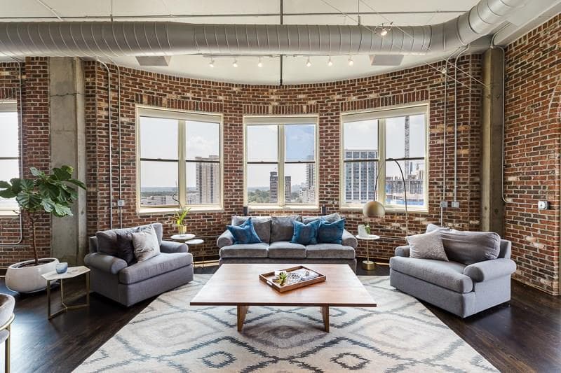 2 bedroom, 1,553 sq ft condominium sold at 3180 Mathieson Drive 1101, Atlanta, GA 30305