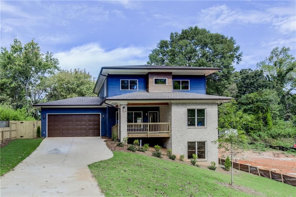 5 bedroom, 4,115 sq ft single family residence sold at 1310 Diamond Avenue, Atlanta, GA 30316