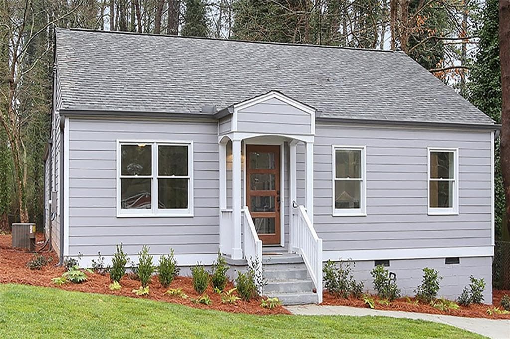 4 bedroom, 2,445 sq ft single family residence sold at 1402 Oldfield Road, Decatur, GA 30030