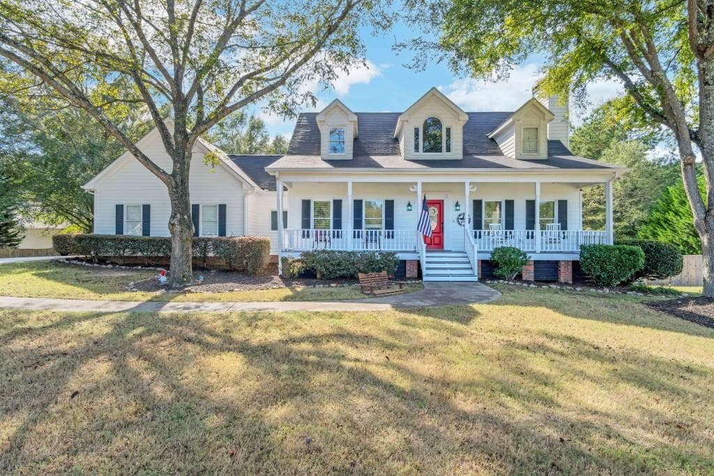 3 bedroom, 2,482 sq ft single family residence sold at 2116 Indian Shoals Drive, Loganville, GA 30052