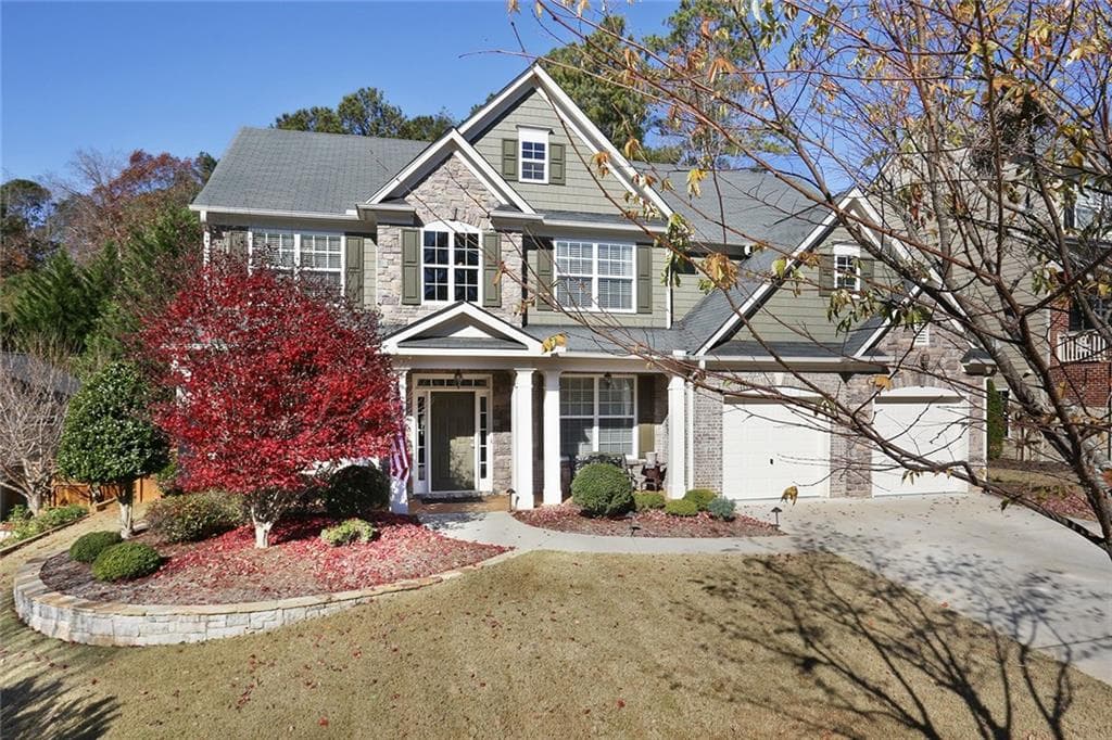 4 bedroom, 2,799 sq ft single family residence sold at 810 Whiteoak Terrace, Canton, GA 30115