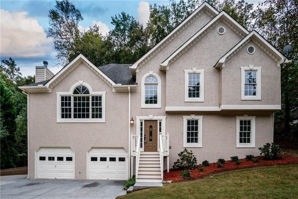4 bedroom, 2,633 sq ft single family residence sold at 4110 Dream Catcher Drive, Woodstock, GA 30189