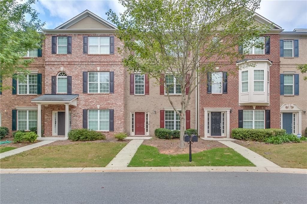 605 Pecan Knoll Drive 14, Marietta, GA 30008 — most recent listing photo