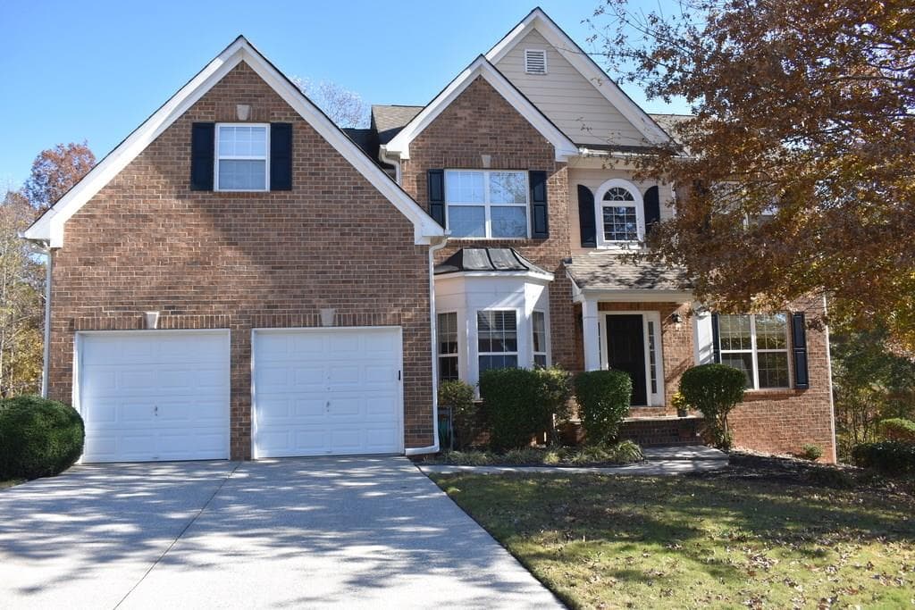 4 bedroom, 2,993 sq ft single family residence sold at 107 Forest Creek Way, Canton, GA 30115